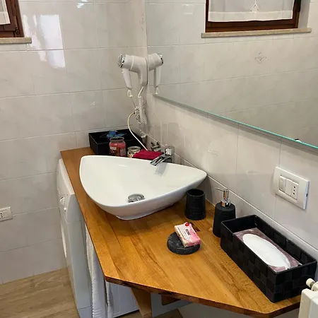Sirmionerooms Luxury Appartamento Sirmione